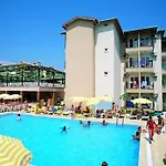 Hotel Dynasty