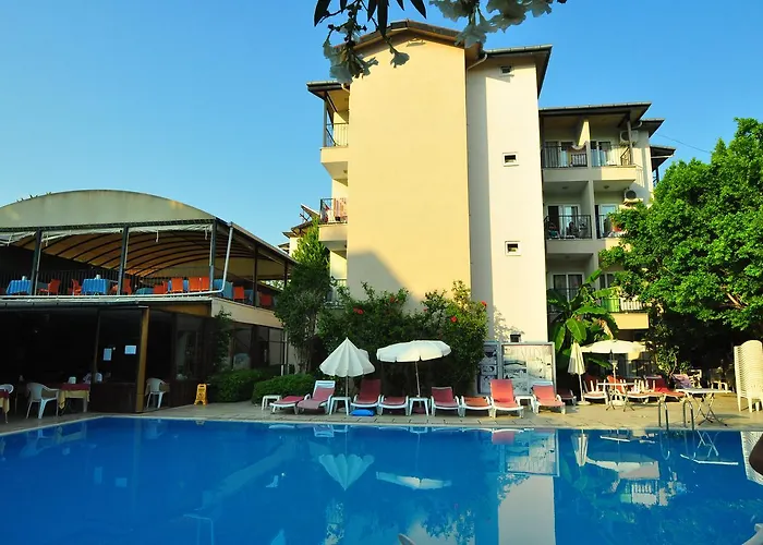 Otel Dynasty 3*