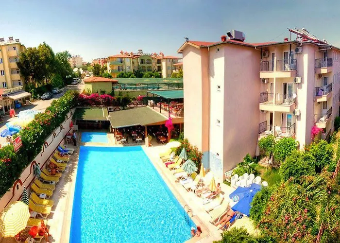 Otel Dynasty 3*